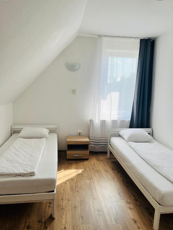 Gabor Panzio Aparthotel Gyál Екстериор снимка